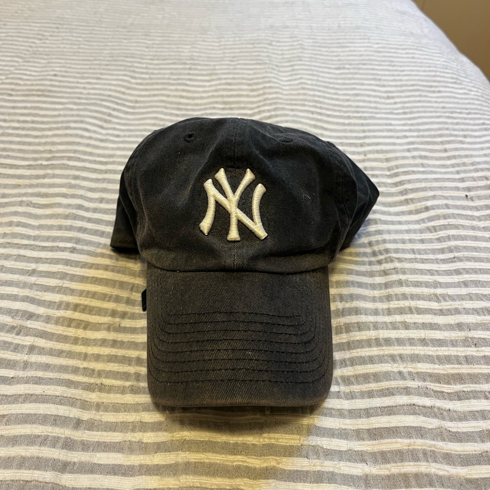 Navy Yankees baseball cap 47 brand